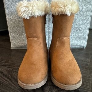 Toddler Cat & Jack Boots